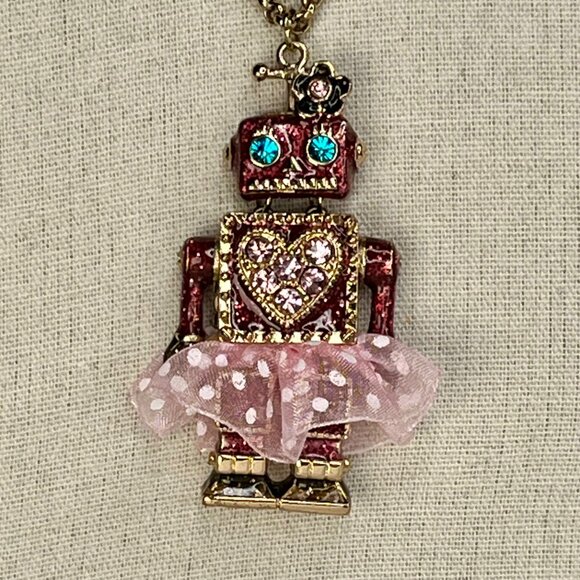 BETSEY JOHNSON Terrific Tutus Robot Girl Pendant Necklace with Heart Charm Rare - Picture 3 of 7